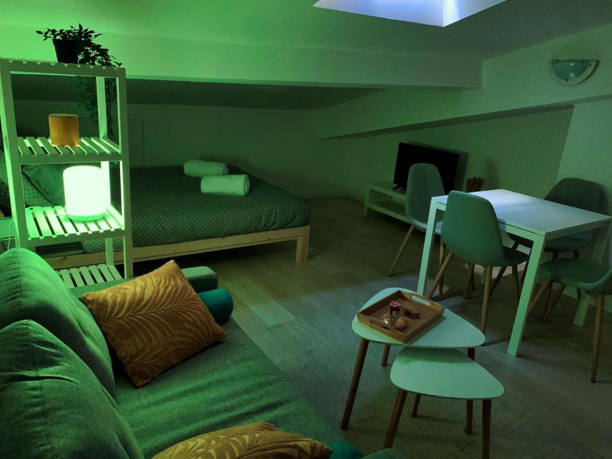 Ferienwohnung Studio Avec Lumiere D'Ambiance - Proche Victoire Bordeaux Exterior foto
