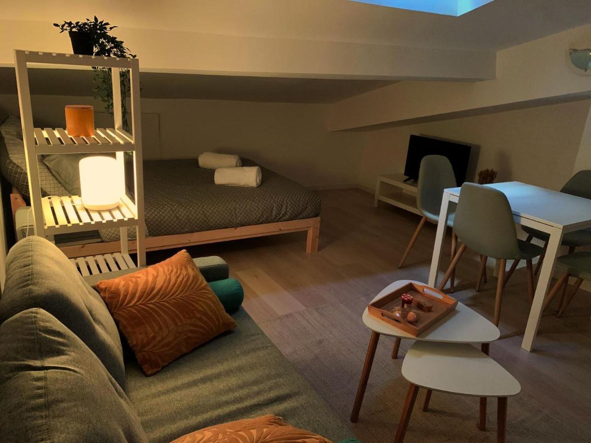 Ferienwohnung Studio Avec Lumiere D'Ambiance - Proche Victoire Bordeaux Exterior foto